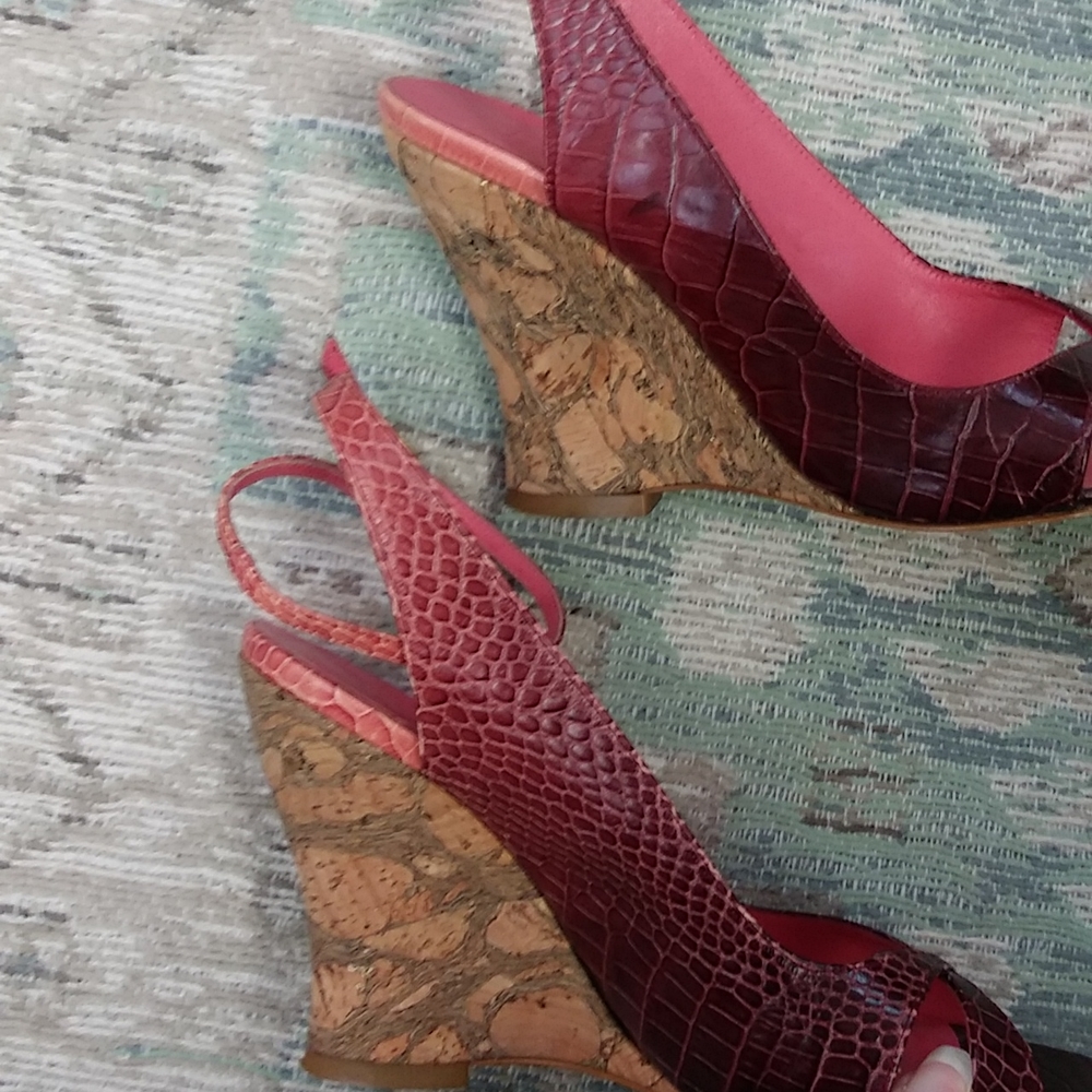Zara Cranberry Crocodile and Cork Wedges - Picture 10 of 13